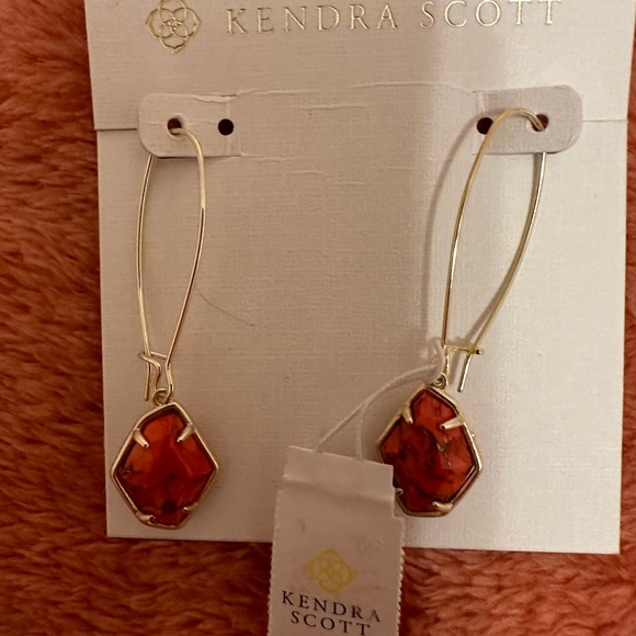 Kendra Scott Coral Earrings - Picture 1 of 5